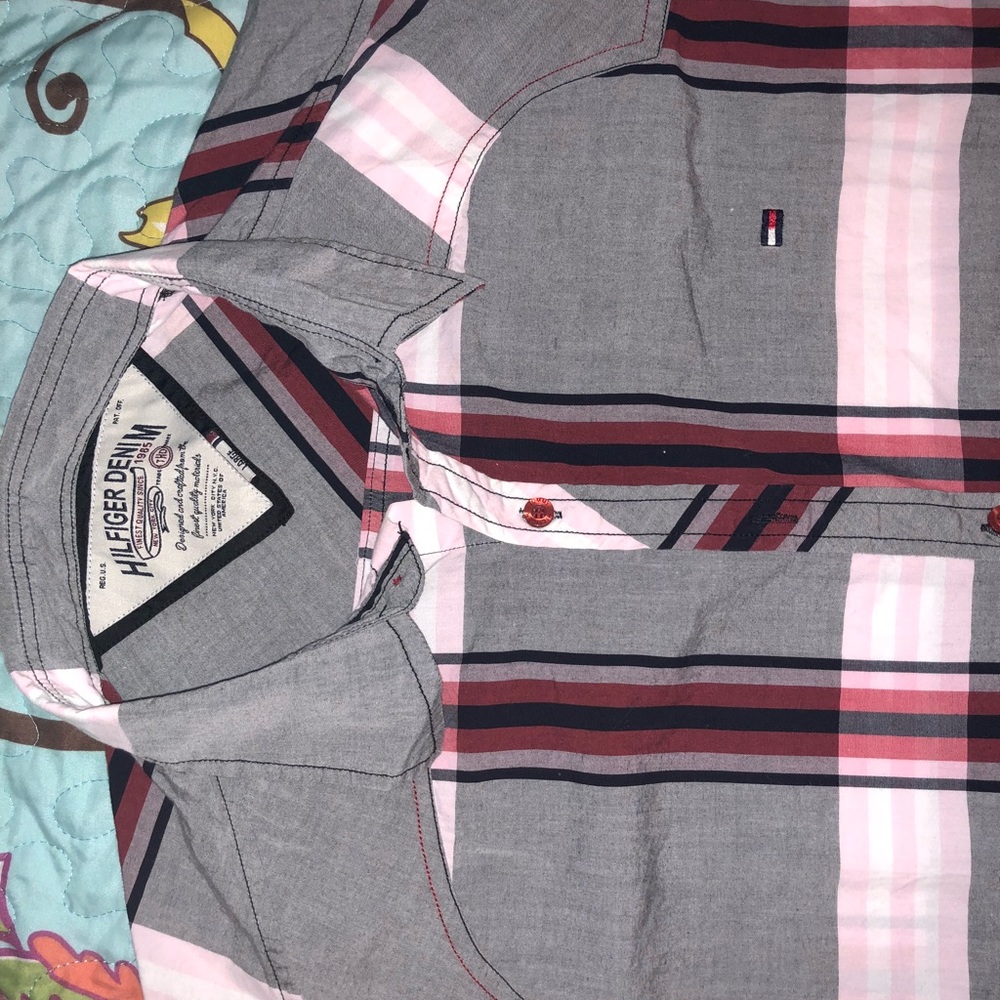 Hilfiger button up short sleeve plaid